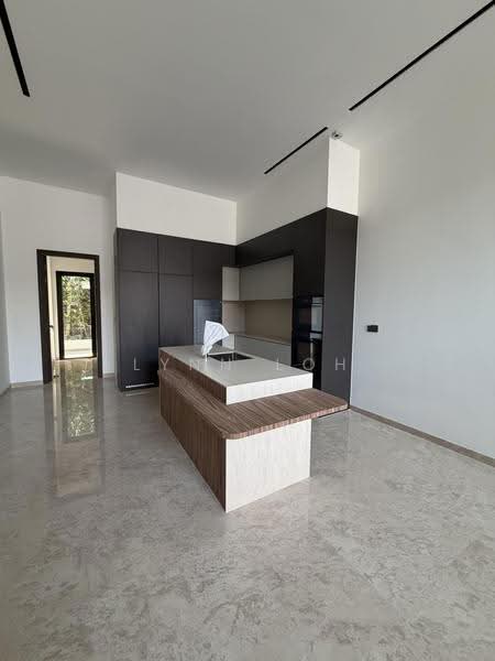 ⭐️Brand New Freehold 3.5 Storey Terrace @ Hillview⭐️, Hillview Crescent | Hillview Ave | Hillview Garden Estate, Dairy Farm / Bukit Panjang / Choa Chu Kang, 6 Bedrooms, 7,240 sqft, Terraced House For Sale, by Lynn Loh, 500031785 - Kitchen - PropertyGuru.com.sg