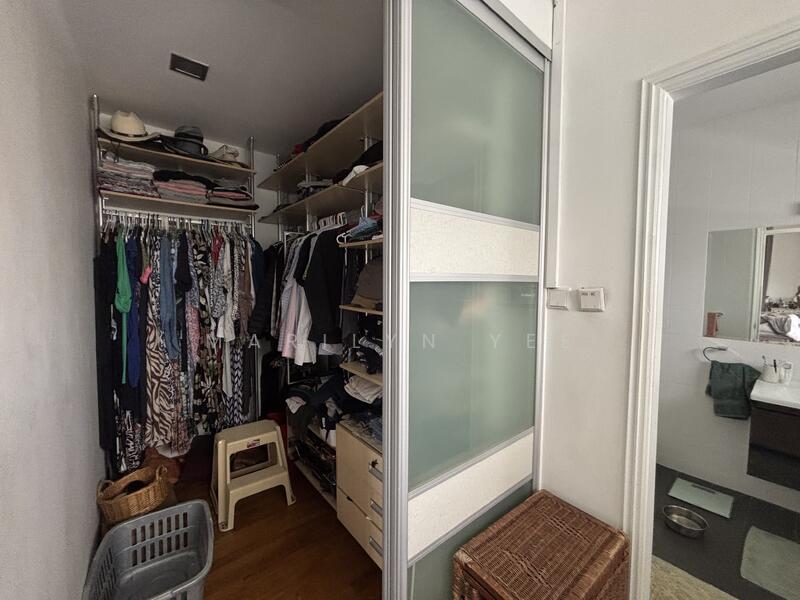 Master bedroom walk-in wardrobe