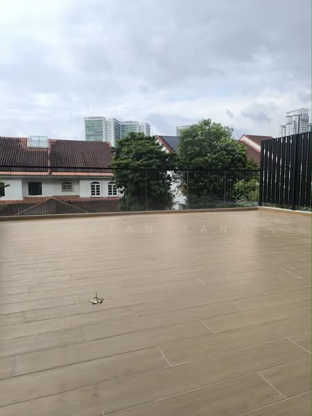 Brand New Freehold Terrace @ Hillview, Hillview Crescent/Hillview Garden Estate/Hillview Ave/Hillview Drive, 6 Bedrooms, 7,240 sqft, Terraced House For Sale, by Vivian Yang, 500031872 - Exterior - PropertyGuru.com.sg