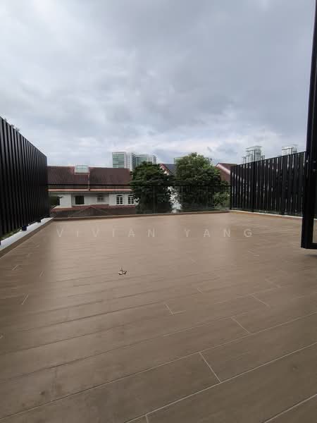 Brand New Freehold Terrace @ Hillview, Hillview Crescent/Hillview Garden Estate/Hillview Ave/Hillview Drive, 6 Bedrooms, 7,240 sqft, Terraced House For Sale, by Vivian Yang, 500031872 - Balcony - PropertyGuru.com.sg