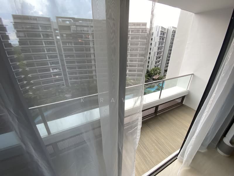 D'Nest, 149 Pasir Ris Grove, 5 Bedrooms, 1,765 sqft, Condominium For Sale, by K Ravin, 500031884 - Balcony - PropertyGuru.com.sg