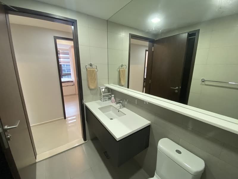 D'Nest, 149 Pasir Ris Grove, 5 Bedrooms, 1,765 sqft, Condominium For Sale, by K Ravin, 500031884 - Bathroom - PropertyGuru.com.sg