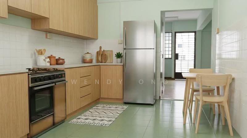 379 Clementi Avenue 5, 379 Clementi Avenue 5, Buona Vista / West Coast / Clementi New Town, 2 Bedrooms, 882 sqft, HDB Flat For Sale, by Wendy Ong, 500031896 - Kitchen - PropertyGuru.com.sg