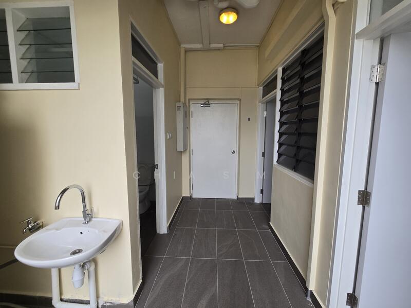 Helper Room and Toilet