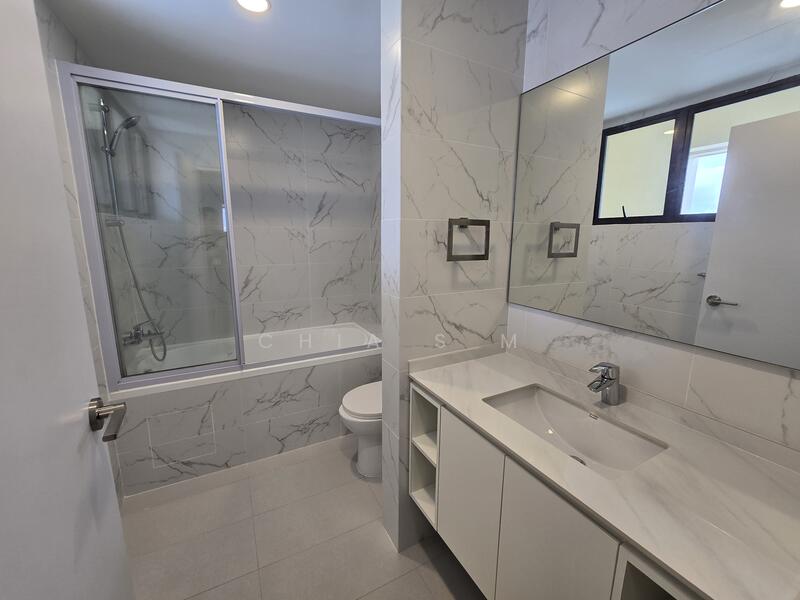 Common Attached Bathroom