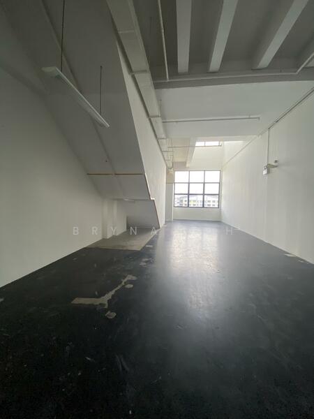 T-Space, 1 Tampines North Drive 1, Pasir Ris / Tampines, 2,422 sqft, Factory / Workshop (B2) For Rent, by Bryna Koh, 500031916 - Interior - CommercialGuru.com.sg