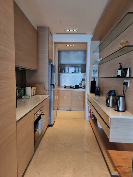The Azure Condominium For Sale at S$ 3,280,000 | PropertyGuru Singapore - Kitchen