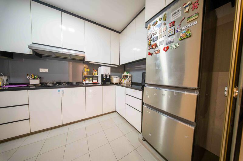 217B Compassvale Drive HDB Flat For Sale at S$ 788,000 | PropertyGuru Singapore - Kitchen