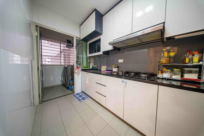 217B Compassvale Drive HDB Flat For Sale at S$ 788,000 | PropertyGuru Singapore - Kitchen