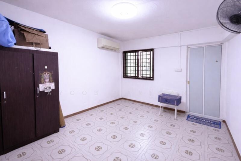 619 Bedok Reservoir Road HDB Flat For Sale at S$ 420,000 | PropertyGuru Singapore - Master Bedroom