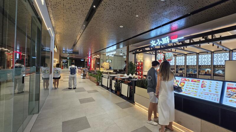 Lentor Amk Bishan Serangoon F&B Restaurant Spa Beauty Clinic, Mandai / Upper Thomson, 1,066 sqft, Food & Beverage For Rent, by Celine Koh, 500032247 - Corridor - CommercialGuru.com.sg