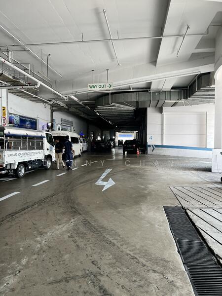 Pioneer Point, 5 Soon Lee Street, 1,927 sqft, Factory / Workshop (B2) For Sale, by DANNY CHAN, 500032248 - Exterior - CommercialGuru.com.sg
