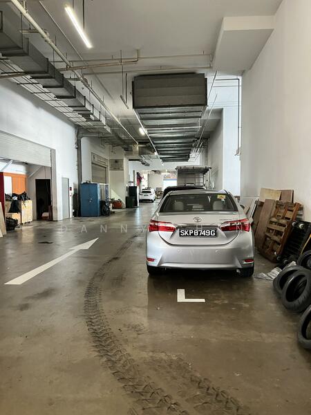 Pioneer Point, 5 Soon Lee Street, 1,927 sqft, Factory / Workshop (B2) For Sale, by DANNY CHAN, 500032248 - Car Park - CommercialGuru.com.sg