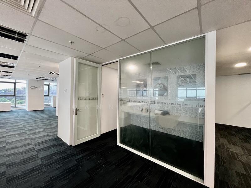 Fragrance Empire Building, 456 Alexandra Road, 3,907 sqft, Office For Rent, by Joanna Zhou, 500032285 - Interior - CommercialGuru.com.sg