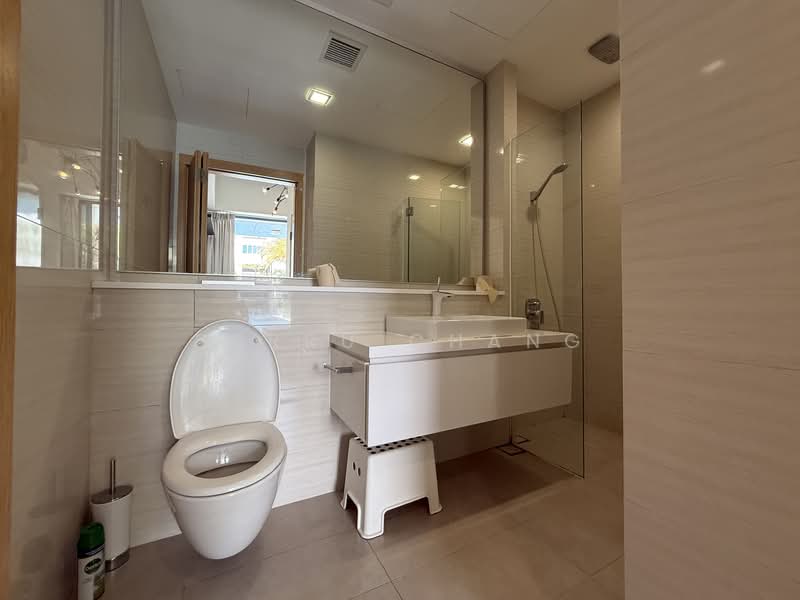 Uber 388, 388 Upper East Coast Road, 1 Bedroom, 592 sqft, Condominium For Rent, by Derru Chang, 500032314 - Bathroom - PropertyGuru.com.sg