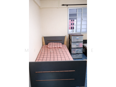 For Rent - 154 Hougang Street 11