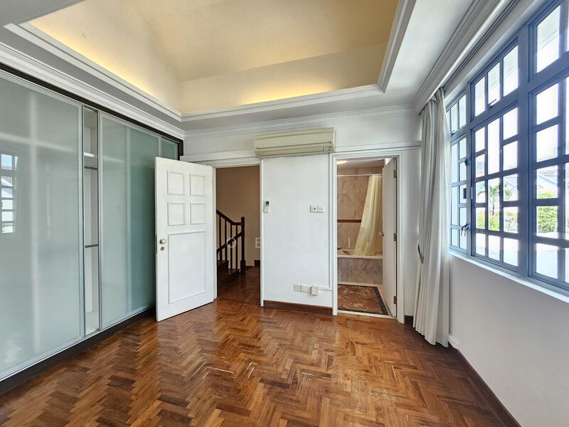 Chancery Grove, 25K Chancery Lane, 4 Bedrooms, 2,013 sqft, Terraced House For Rent, by Joel Li, 500032370 - Bedroom - PropertyGuru.com.sg