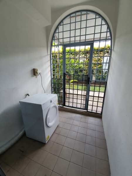 Chancery Grove, 25K Chancery Lane, 4 Bedrooms, 2,013 sqft, Terraced House For Rent, by Joel Li, 500032370 - Exterior - PropertyGuru.com.sg