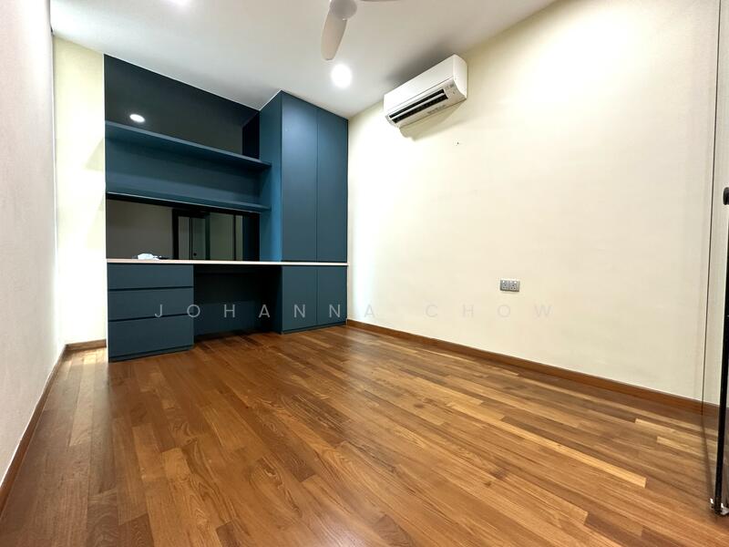 Landridge Condo, 202 Pasir Panjang Road, 4 Bedrooms, 1,830 sqft, Condominium For Rent, by Johanna Chow, 500032391 - Study - PropertyGuru.com.sg
