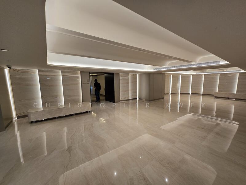 Hong Leong Building, 16 Raffles Quay, 2,002 sqft, Office For Rent, by Christopher Kwek, 500032392 - Lobby - CommercialGuru.com.sg