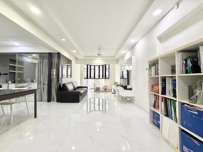 For Sale - 389 Tampines Street 32