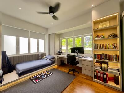 For Rent - Hollandswood Court