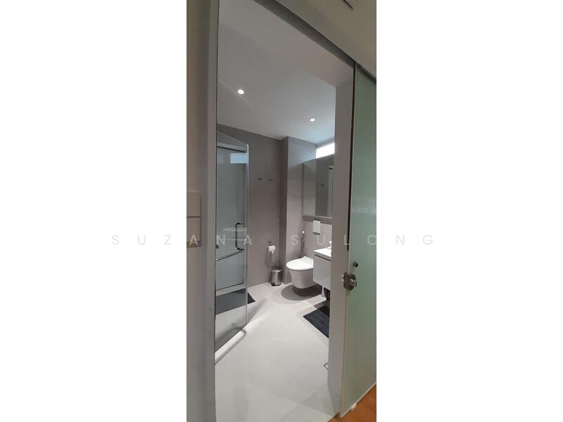 Jack & Jill Bathroom