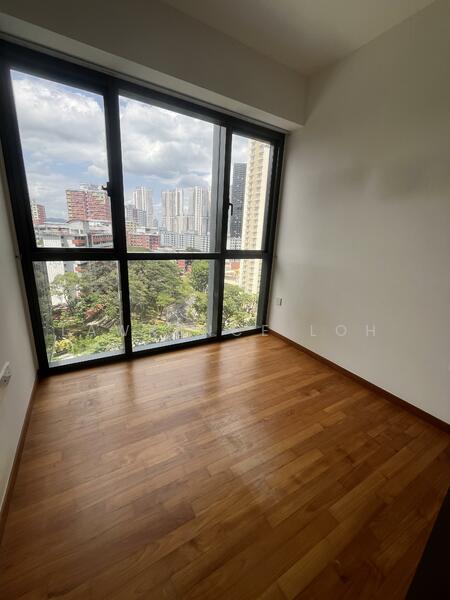 Stirling Residences, 21 Stirling Road, 3 Bedrooms, 980 sqft, Condominium For Rent, by Lawrence Loh, 500032513 - Common Bedroom 2 - PropertyGuru.com.sg