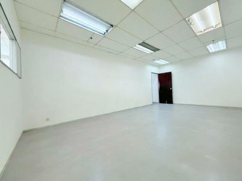 Lam Soon Industrial Building, 63 Hillview Avenue, Dairy Farm / Bukit Panjang / Choa Chu Kang, 800 sqft, Light Industrial (B1) For Rent, by Winchester Lin, 500032561 - Interior - CommercialGuru.com.sg