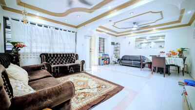 For Sale - 702 Tampines Street 71