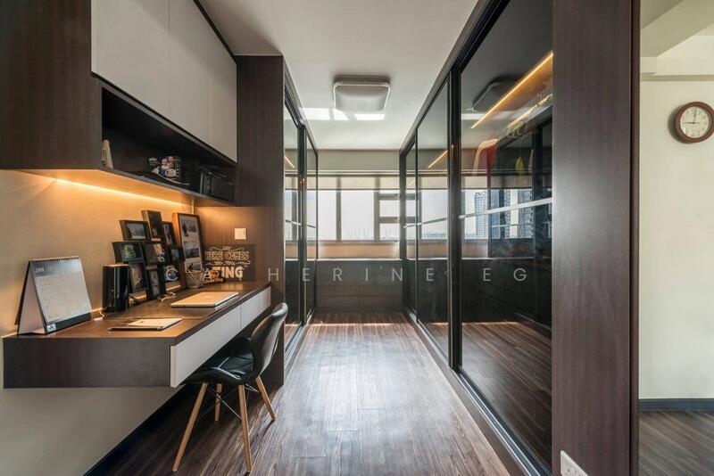 Study + Walk In Wardrobe