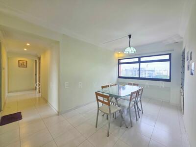 For Sale - 723 Tampines Street 72