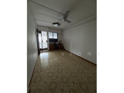 For Rent - 102 Jurong East Street 13