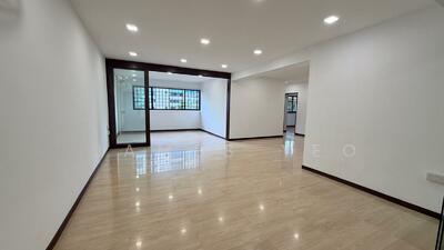 For Sale - 358 Hougang Avenue 5