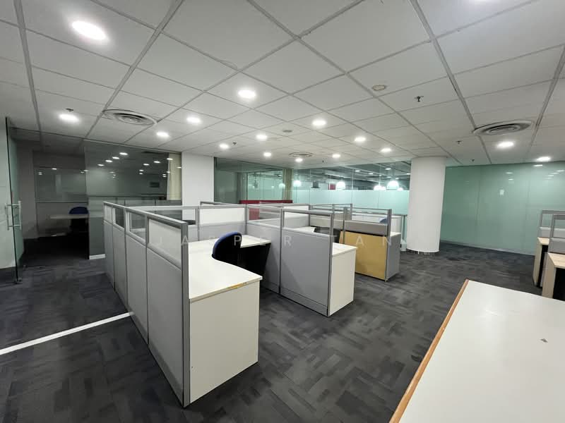 Motor Image (Subaru), 19 Lorong 8 Toa Payoh, 6,041 sqft, Light Industrial (B1) For Rent, by Jasper Tan, 500032785 - Interior - CommercialGuru.com.sg