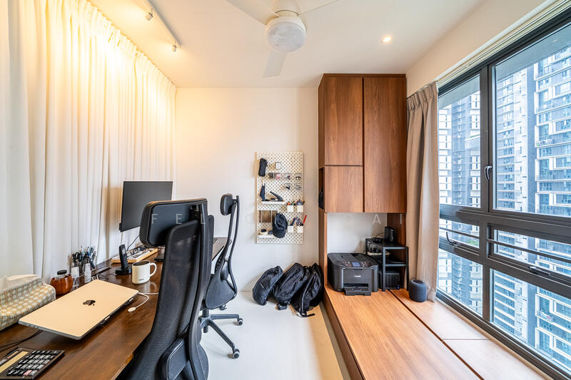 94 Dawson Road HDB Flat For Sale at S$ 1,000,000 | PropertyGuru Singapore - Study