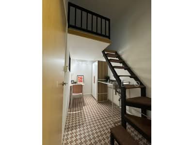 For Rent - Flanders Square