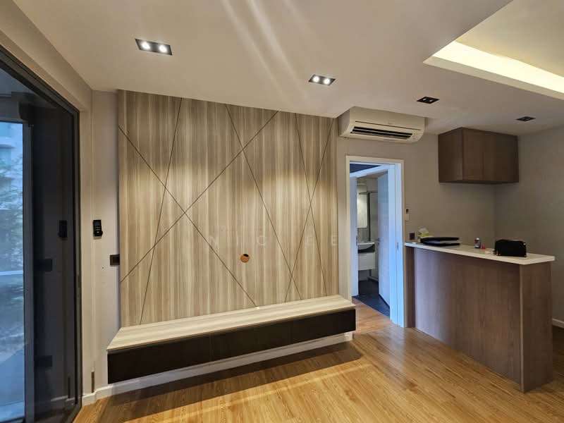 Sophia Hills, 5 Mount Sophia, 1 Bedroom, 450 sqft, Condominium For Rent, by Nic Ee, 500032835 - Living Room - PropertyGuru.com.sg