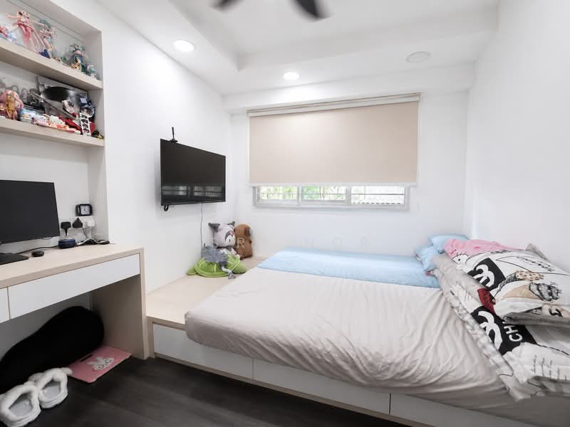 329B Anchorvale Street, 329B Anchorvale Street, 3 Bedrooms, 1,001 sqft, HDB Flat For Sale, by Asri Nor, 500032836 - Bedroom - PropertyGuru.com.sg