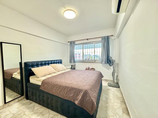 For Rent - 415 Jurong West Street 42