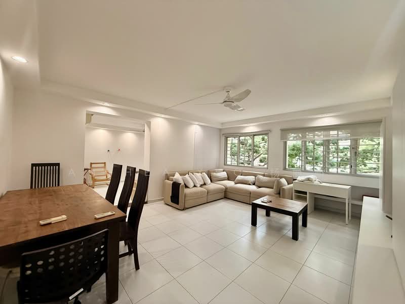 135 Jalan Bukit Merah, 135 Jalan Bukit Merah, 3 Bedrooms, 1,242 sqft, HDB Flat For Rent, by Anthea Yeo 杨丽娇, 500032955 - Living Room - PropertyGuru.com.sg