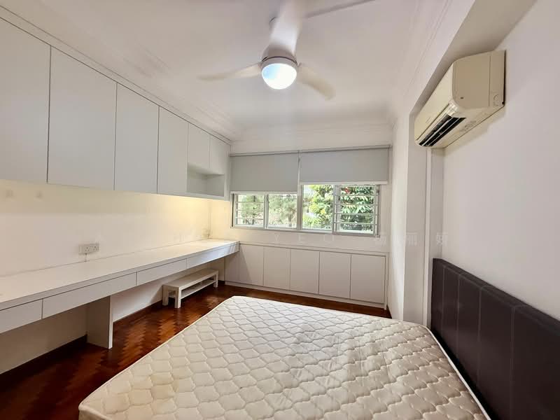 135 Jalan Bukit Merah, 135 Jalan Bukit Merah, 3 Bedrooms, 1,242 sqft, HDB Flat For Rent, by Anthea Yeo 杨丽娇, 500032955 - Bedroom - PropertyGuru.com.sg