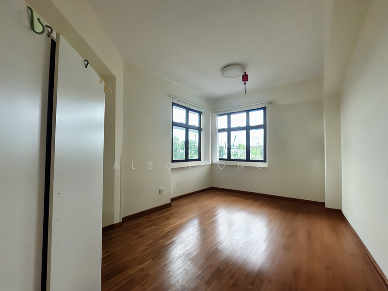 Eastvale Condominium For Sale at S$ 1,250,000 | PropertyGuru Singapore - Interior