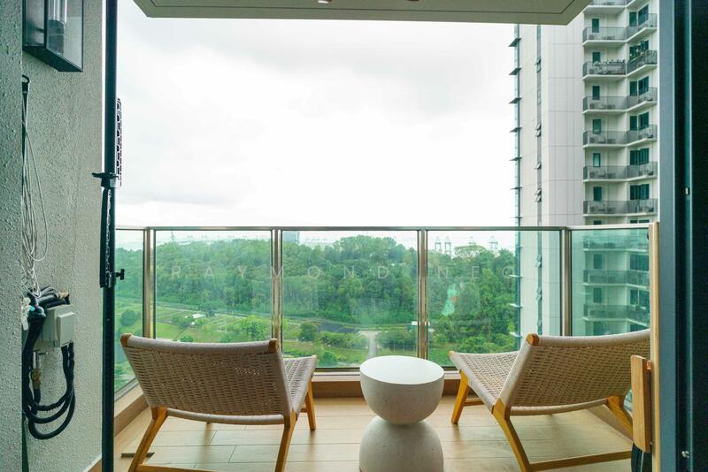 Unblocked greenery & sea view