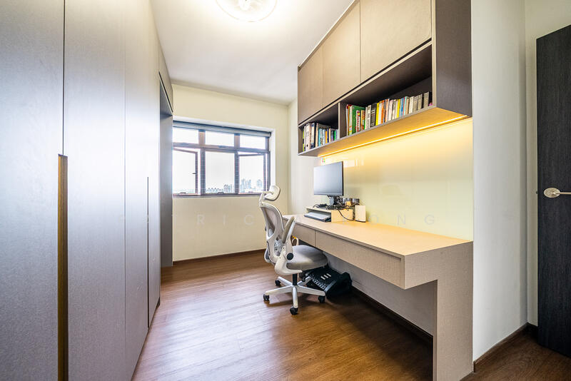 91 Tanglin Halt Road, 91 Tanglin Halt Road, 3 Bedrooms, 915 sqft, HDB Flat For Sale, by Patricia Kong, 500033004 - Study - PropertyGuru.com.sg