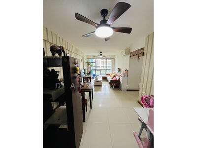 For Sale - 676B Punggol Drive