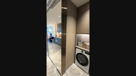W Residences Marina View - Singapore, 22 Marina View, Boat Quay / Raffles Place / Marina, 2 Bedrooms, 710 sqft, Condominium For Sale, by Martin Quek, 500033120 - PropertyGuru.com.sg