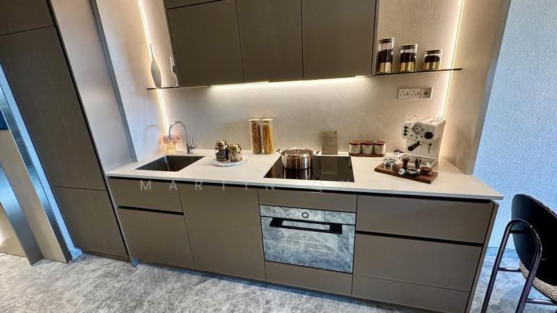 W Residences Marina View - Singapore, 22 Marina View, Boat Quay / Raffles Place / Marina, 2 Bedrooms, 710 sqft, Condominium For Sale, by Martin Quek, 500033120 - Kitchen - PropertyGuru.com.sg