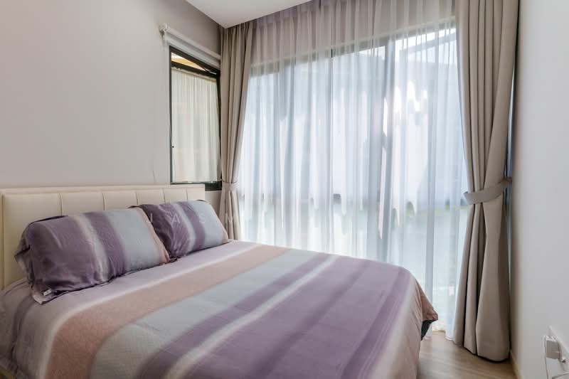 The Watergardens at Canberra Condominium For Sale at S$ 2,450,000 | PropertyGuru Singapore - Junior Master Bedroom