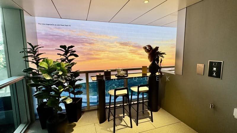 W Residences Marina View - Singapore, 22 Marina View, Boat Quay / Raffles Place / Marina, 3 Bedrooms, 1,195 sqft, Condominium For Sale, by Martin Quek, 500033125 - Balcony - PropertyGuru.com.sg